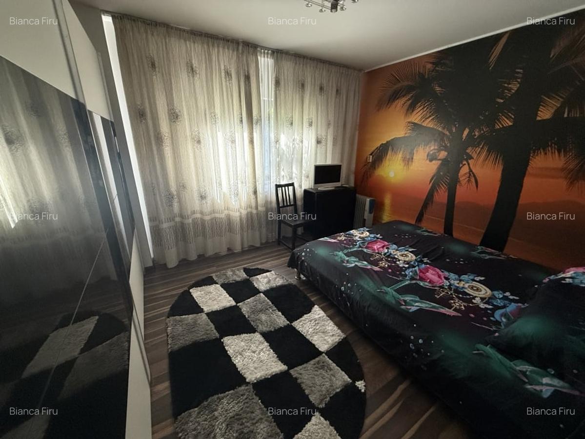 Apartament 4 Camere, open-space, 100mp, George Enescu, zona Liceul de Chimie - 5
