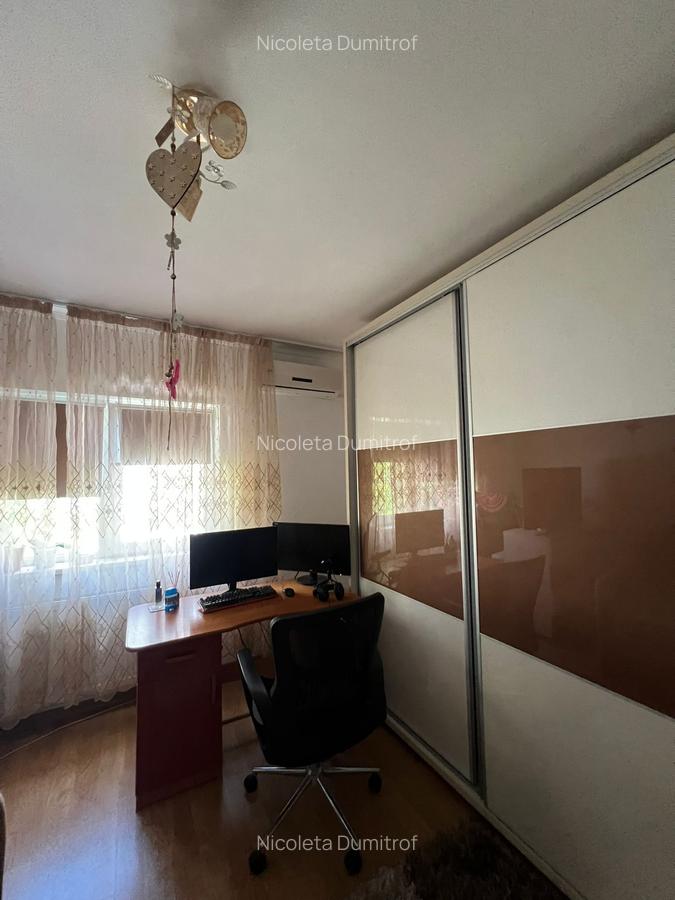 Apartament 49mp, la mansarda - cu pod !  Zona Tomis 3, Str. Zmeurei ,58.500 € - 16