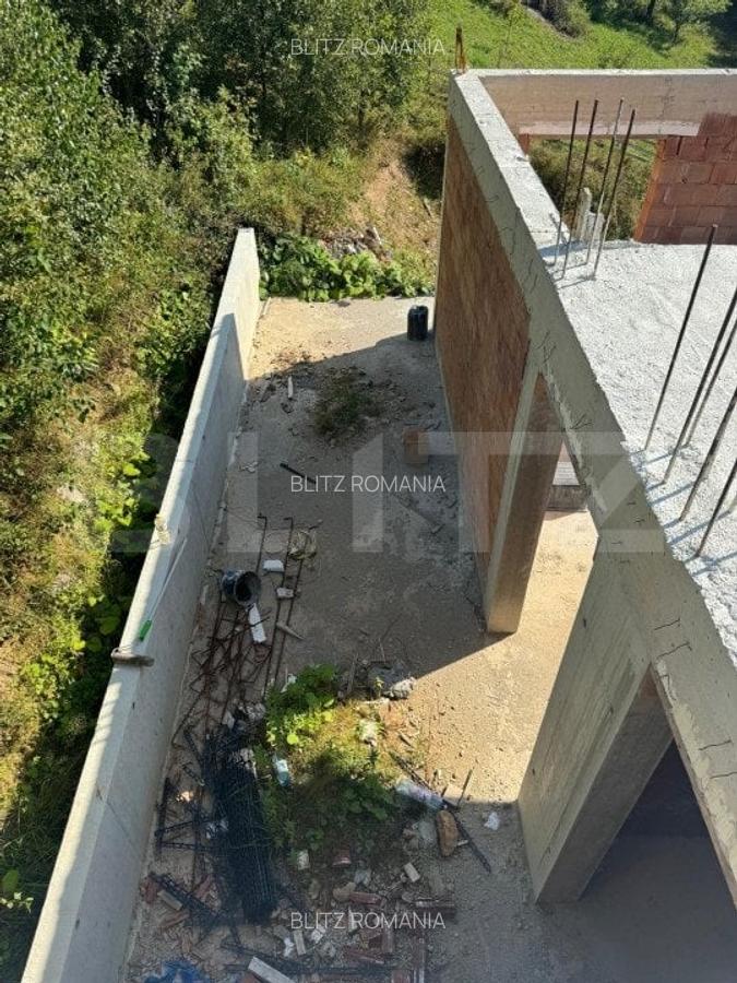 Cabana moderna, 6 camere, 400 mp, zona Muntele Rece - 2