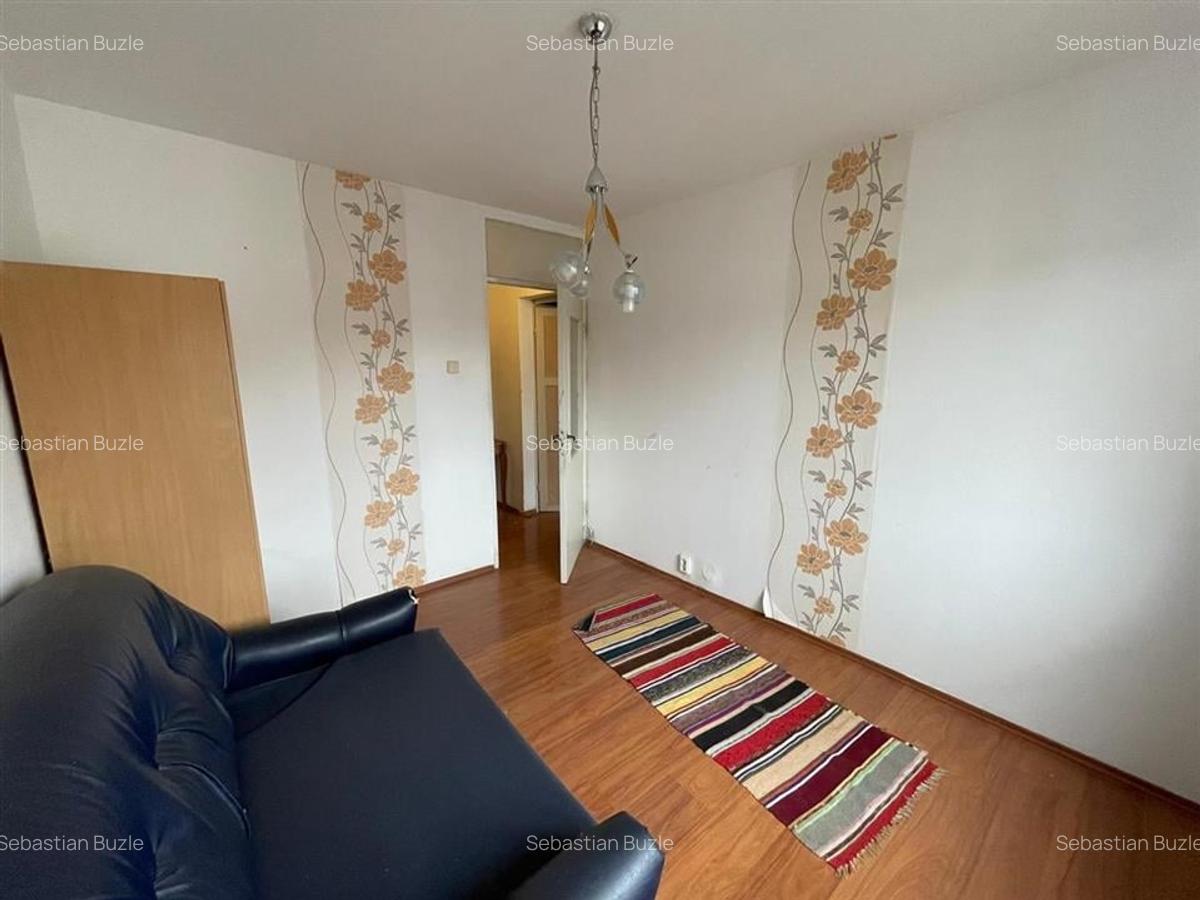 Apartament 3 camere tip PB zona ROGERIUS, ORADEA - 19