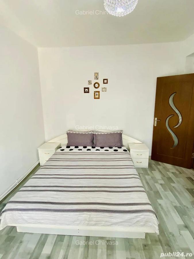 Apartament in centru orasului foarte bun pentru investitie sau locuit - 4 Apartament in centru orasului foarte bun pentru investitie sau locuit - 4