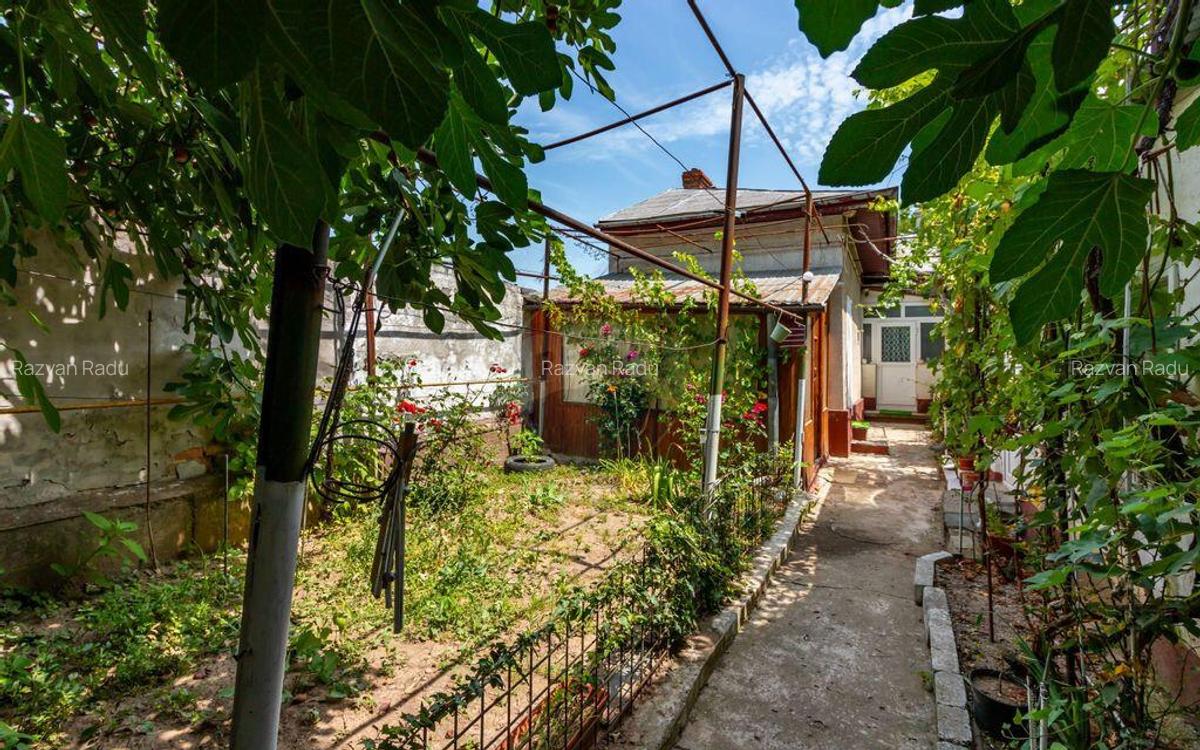 Teren de vanzare strada Frunzei | Piata Muncii - 8 Teren de vanzare strada Frunzei | Piata Muncii - 8