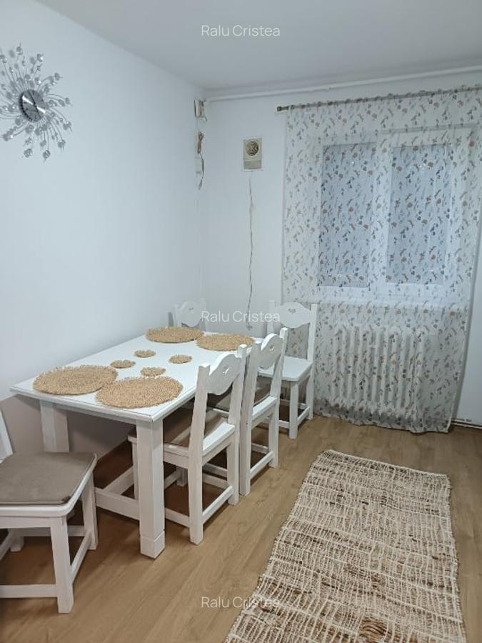Închiriez apartement 2 cam Neptun 1, proprietar, disponibil din octombrie - 2