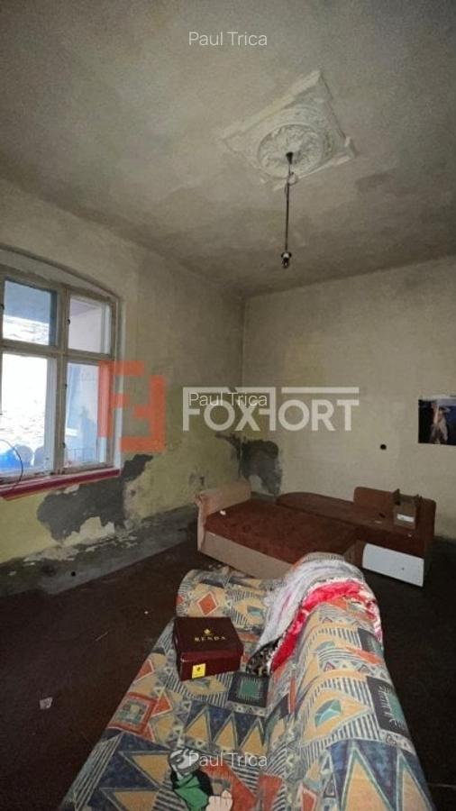 Casă cu 11 camere în Traian - 10