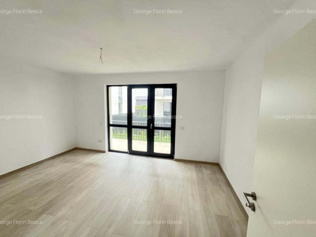 Apartament 2 camere cu gradina proprie Sanpetru - 2