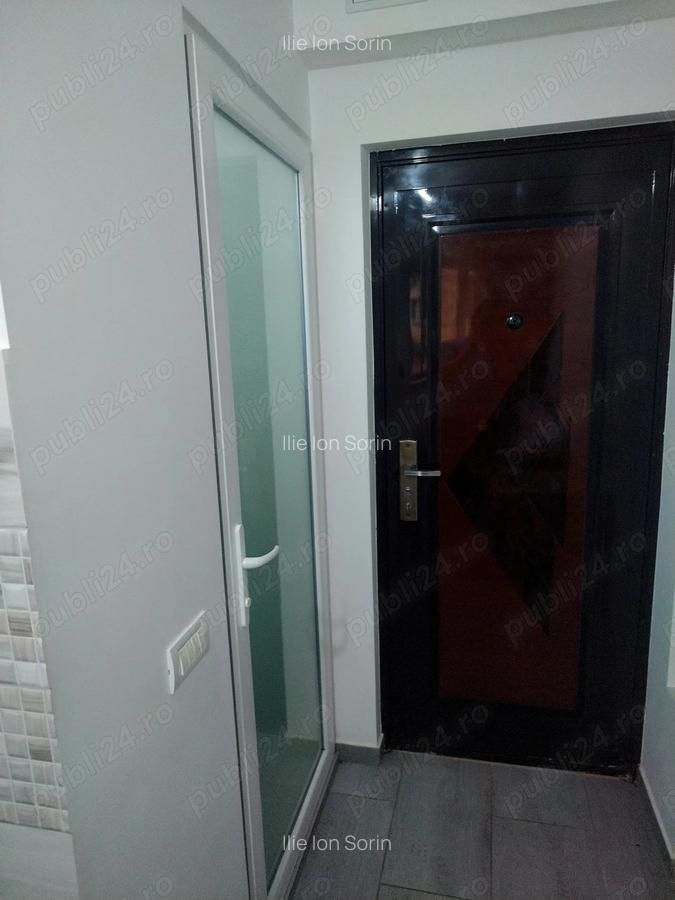 Camera camin Valea Rosie - 6