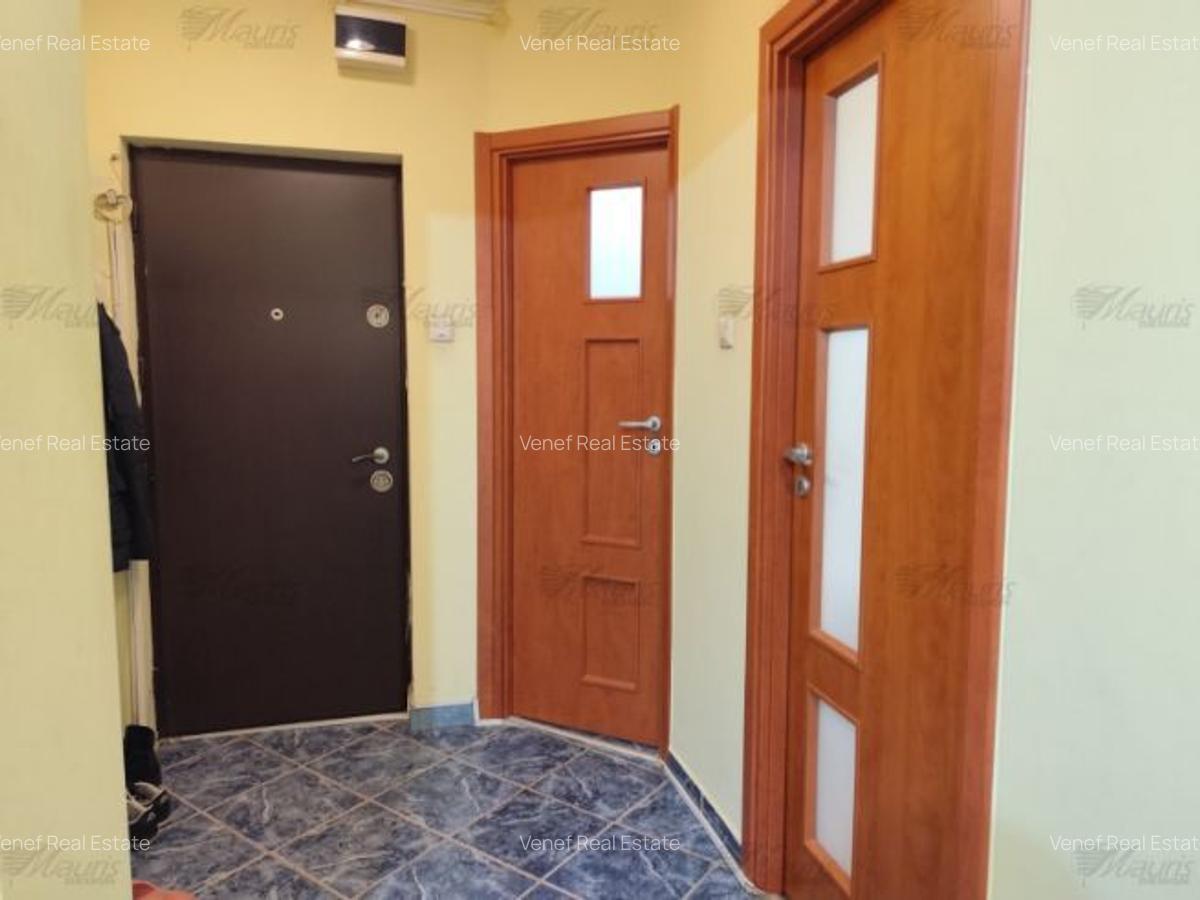 3 Camere an 1984 etaj 1 Bdul Chisinau Cernauti Basarabia Comision 0% cumparator - 1