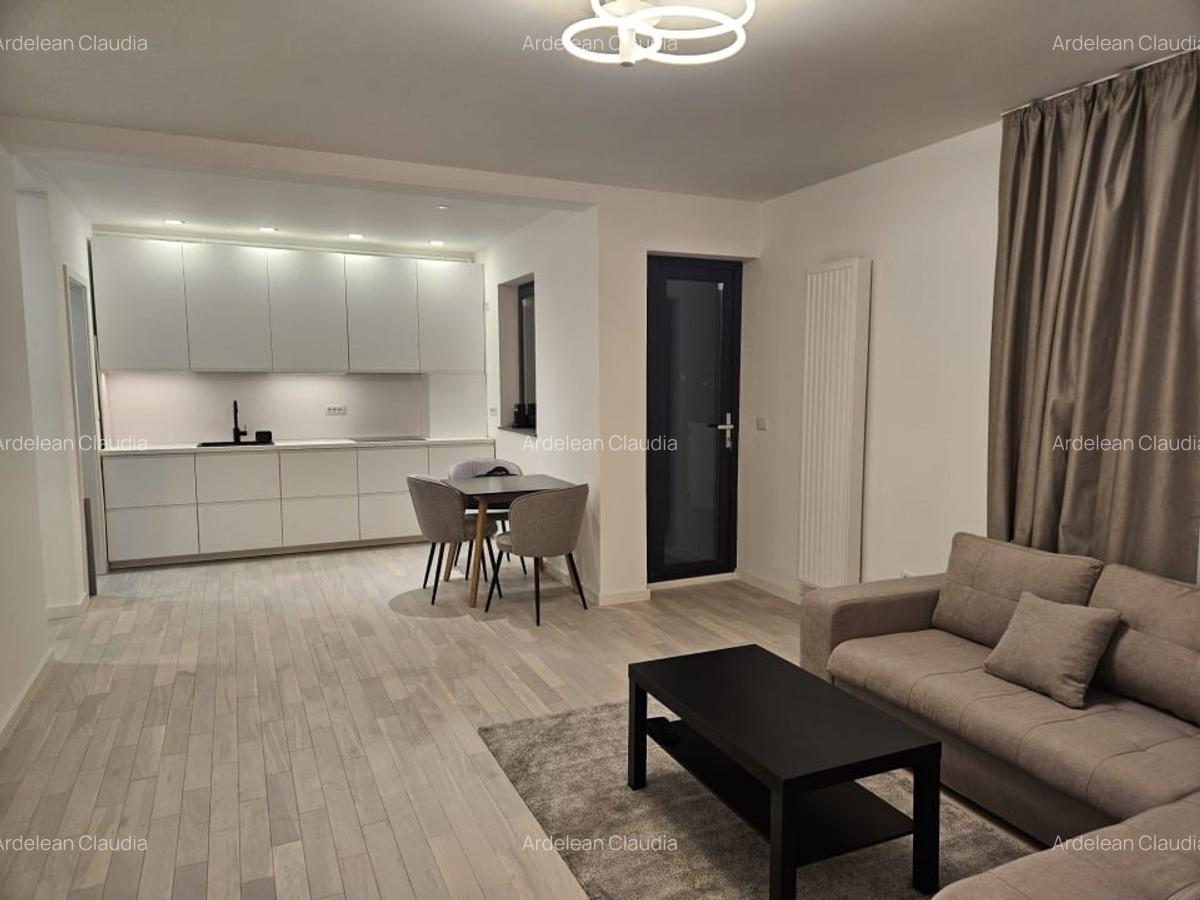 Apartament cu 3 camere decomandat în Dumbrăvița - 1