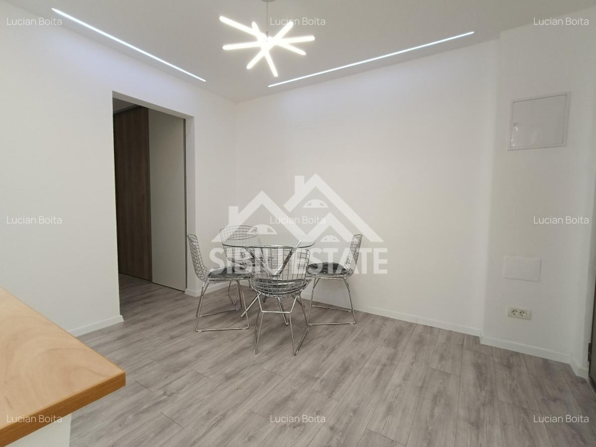 Apartament 4 camere renovat, 79 mp cu logie, Vasile Aaron, Sibiu - 4