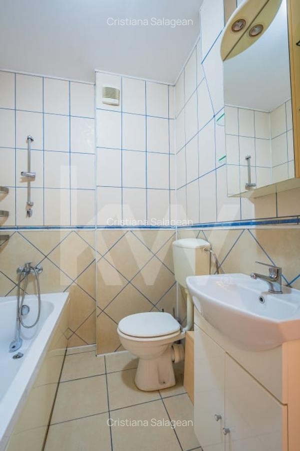Apartament de vanzare cu 2 camere - Cartierul Ștrand - Priveliste la munti - 13