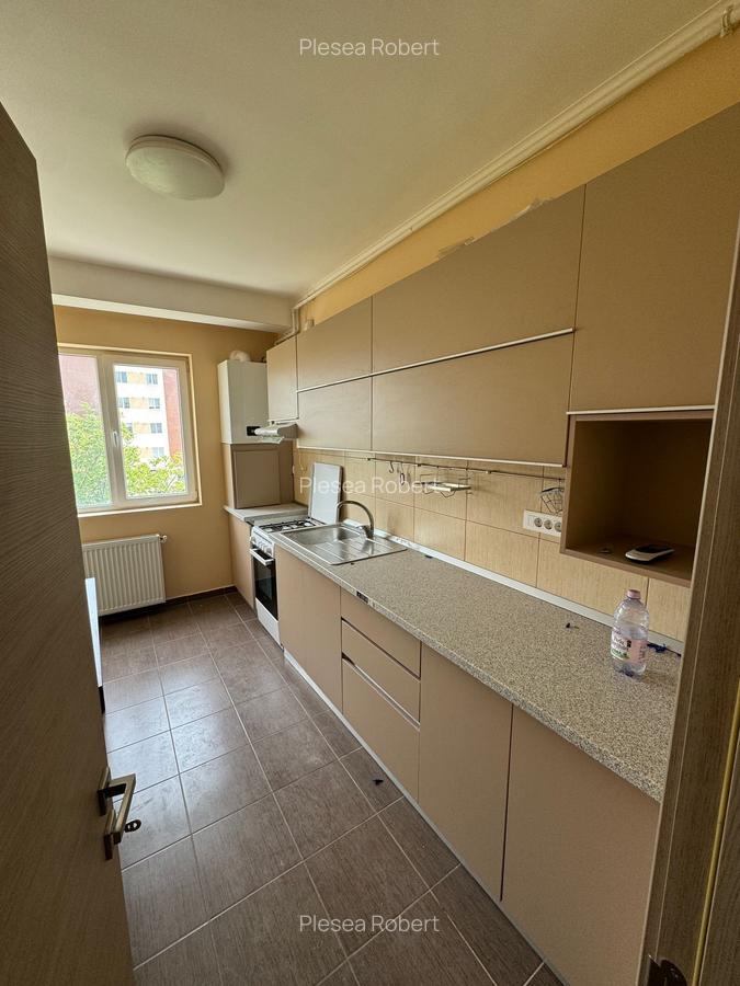 M2 Aparatori  950m  - ACTE GATA 2 camere Etaj 2 pretul include 2 parcari - 10 M2 Aparatori  950m  - ACTE GATA 2 camere Etaj 2 pretul include 2 parcari - 10