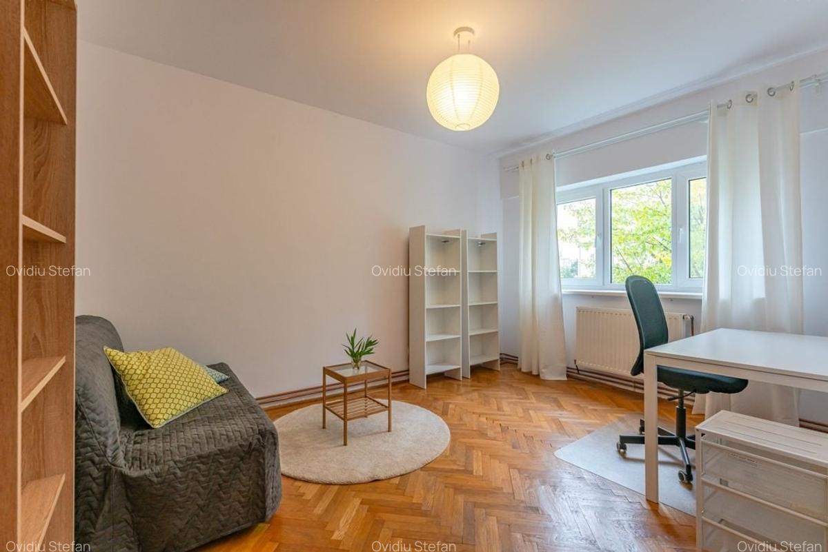 Apartament 3 Camere Decomandat de Închiriat - Zonă Centrală, Brașov - 8