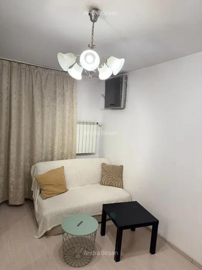 Inchiriere Apartament cu 2 Camere Spatios Baneasa - 1