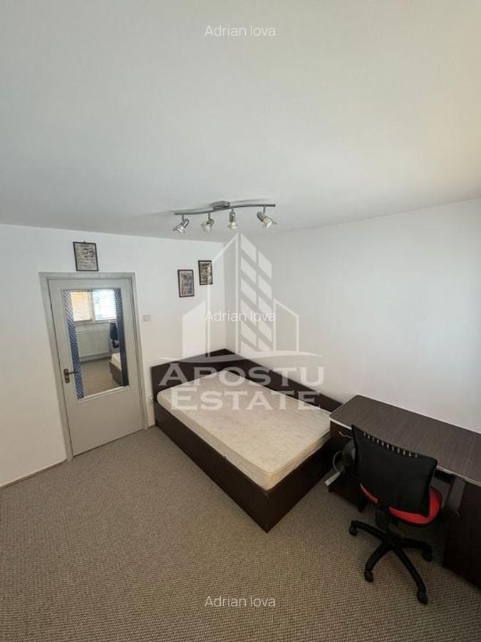 Apartament 3 camere, centrala proprie, zona Spitalul Judetean. - 3