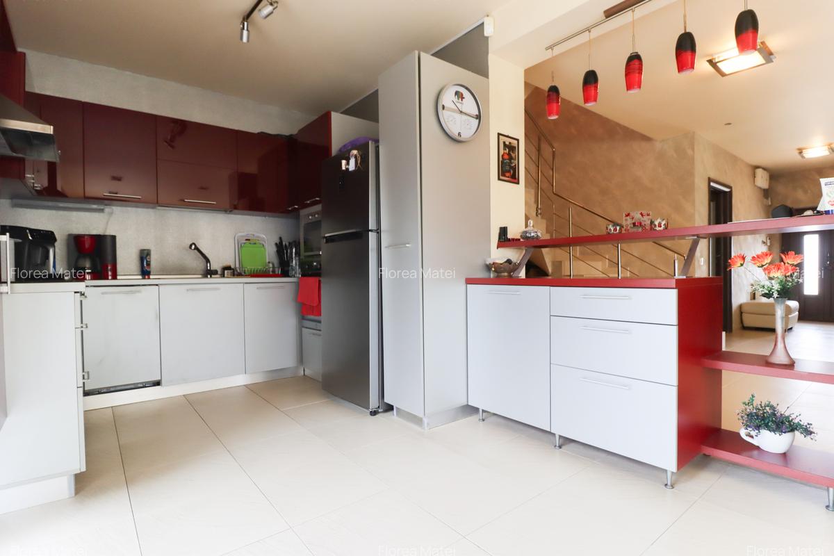 Casa Genas – o proprietate cum rar vezi – - 17