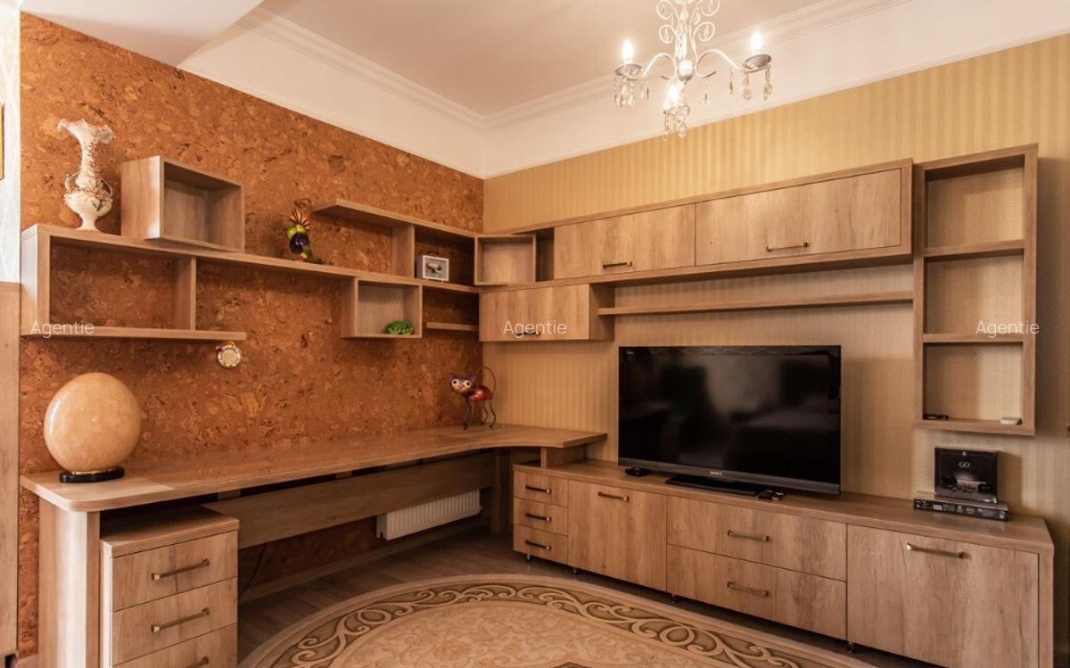 Apartament cu 3 camere in zona Cotroceni - 1
