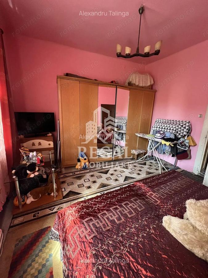 Casa spa?ioasa pe strada Carpa?i zona Ceangai - 5 Casa spa?ioasa pe strada Carpa?i zona Ceangai - 5