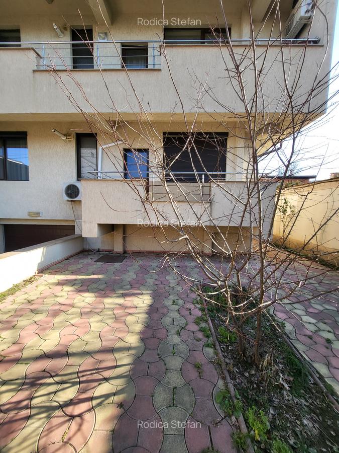 Apartament cu 4 camere în Dămăroaia - 2