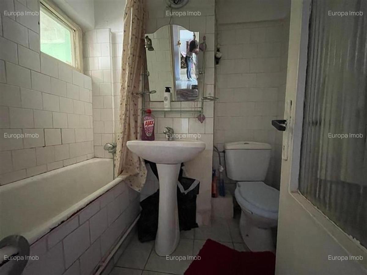 Apartament cu 4 camere de vanzare zona Vest -Tulcea - 3