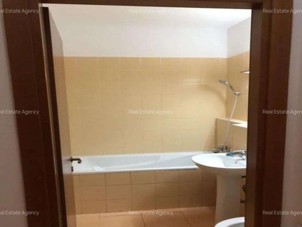 2 camere in zona Circumvalatiunii - 12