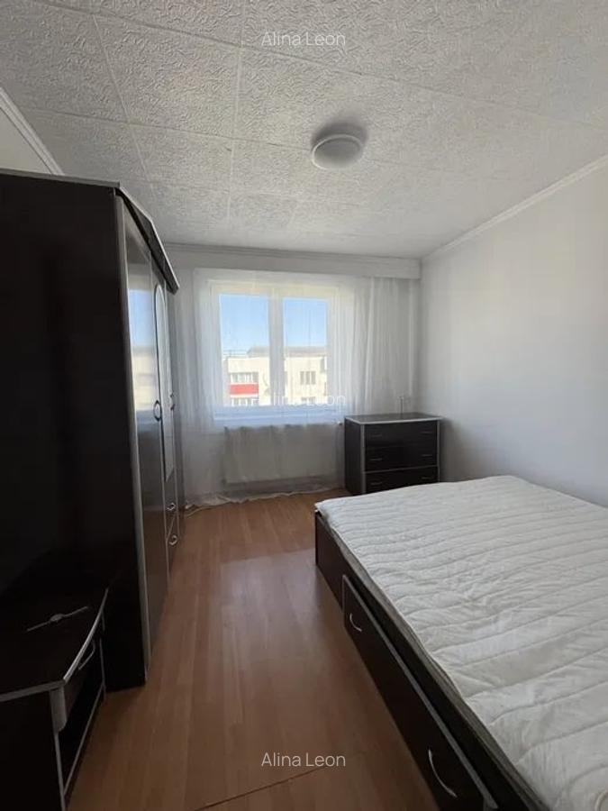 Apartament 3 camere, 65 mp, semidecomandat, metrou aproape, Piata Sudului - 1