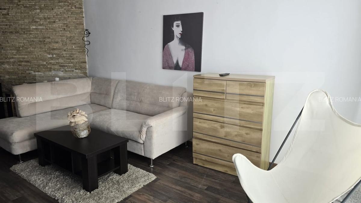 Apartament de vanzare, cu 2 camere, 73 mp, zona Burdea - 3
