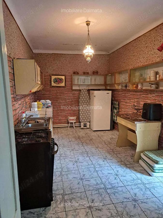 Casa cu 5 camere de vanzare , 14 MAI , 128.000 euro neg. - 8