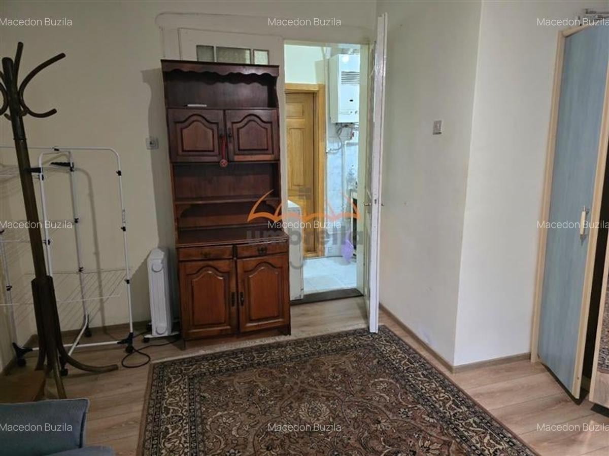 Chirie garsoniera str. Horea - 4