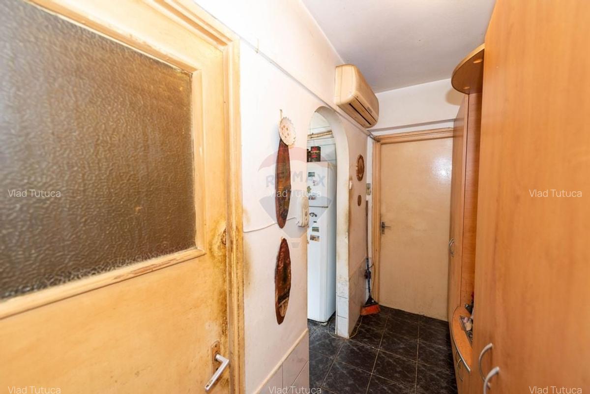 Apartament cu 3 camere semidecomandat, mobilat în Titan - 8