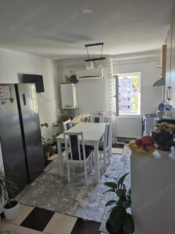 Vand apartament 3 camere - 8