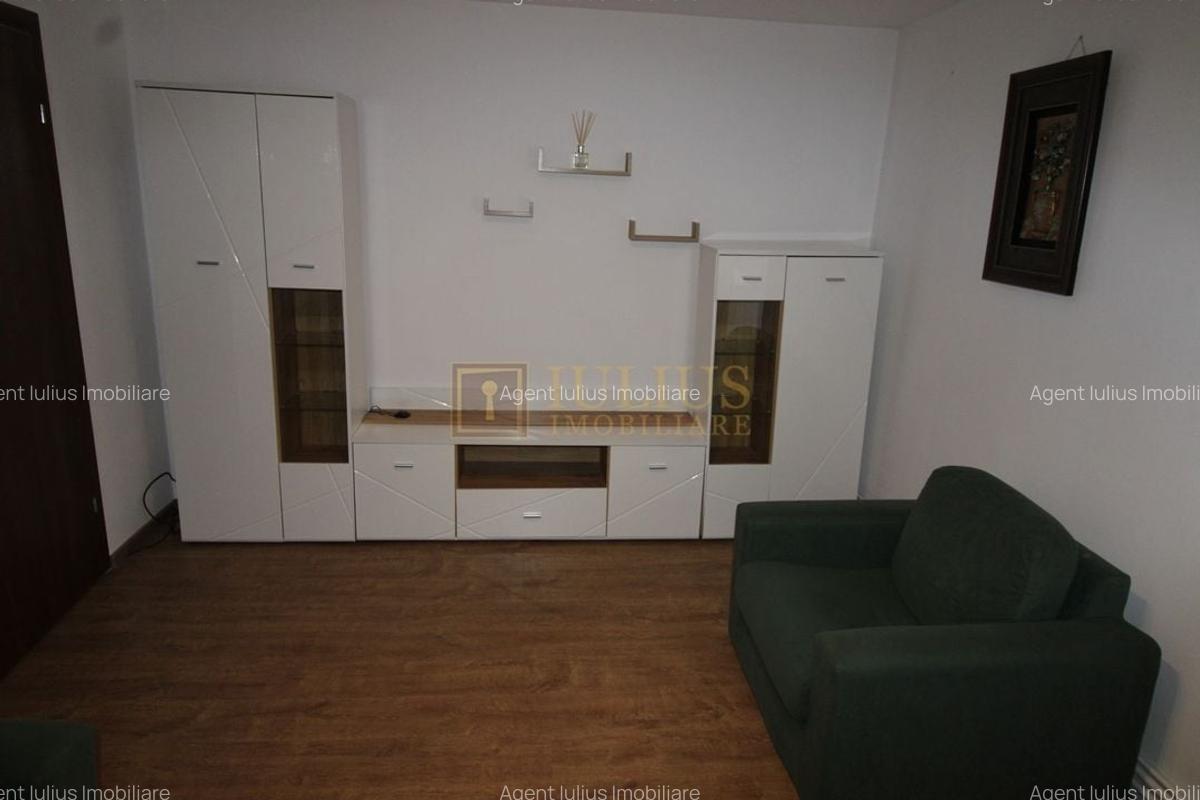 3 camere, 2 bai, centrala proprie, la 7 minute de Spitalul Judetean - 4