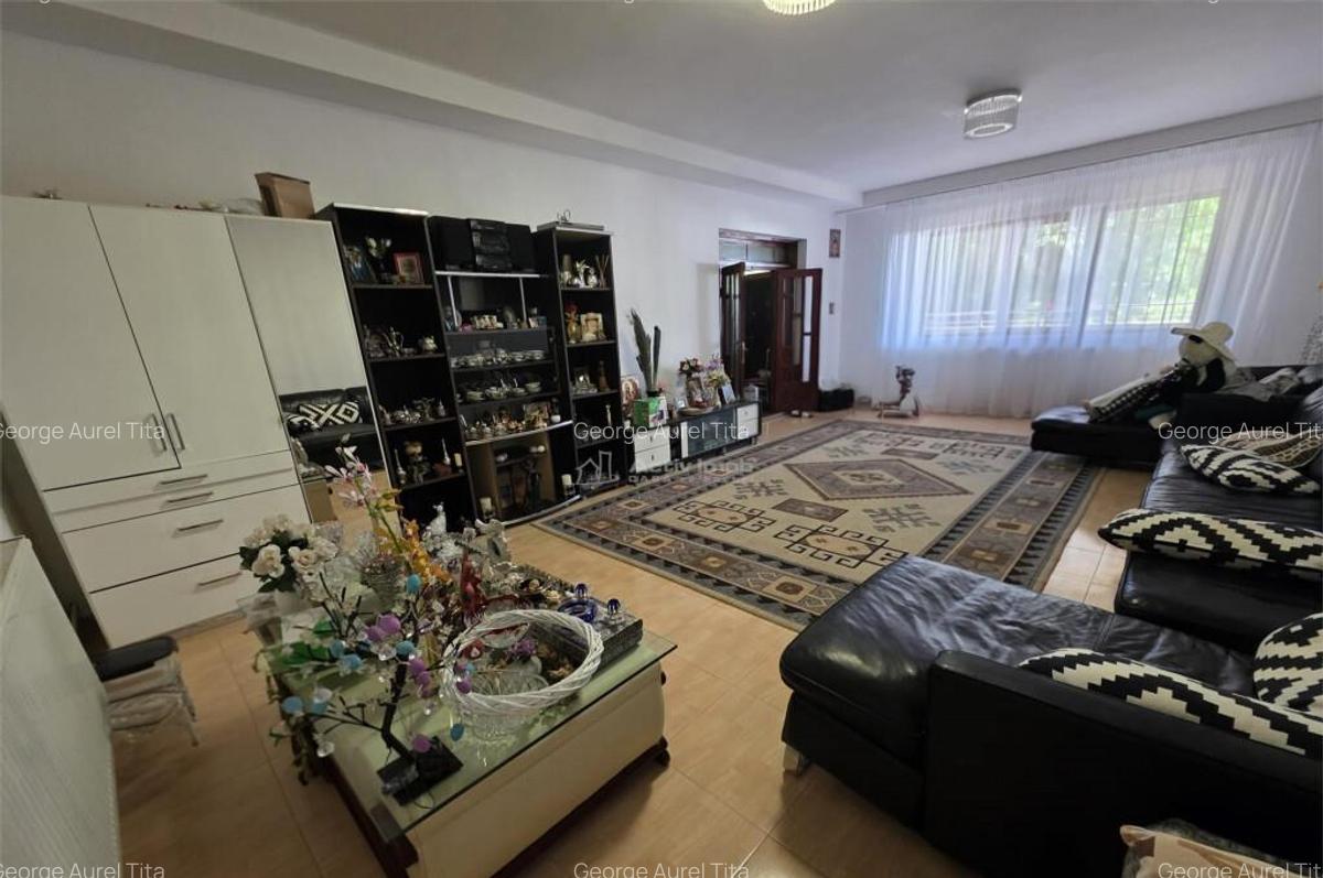 Casa P 1 M, amprenta 160 m, teren 950 mp, Maracineni, DN-E85 - 5