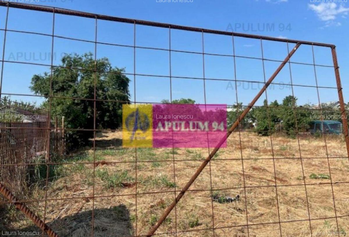 Teren Cornetu- intre case. - 5