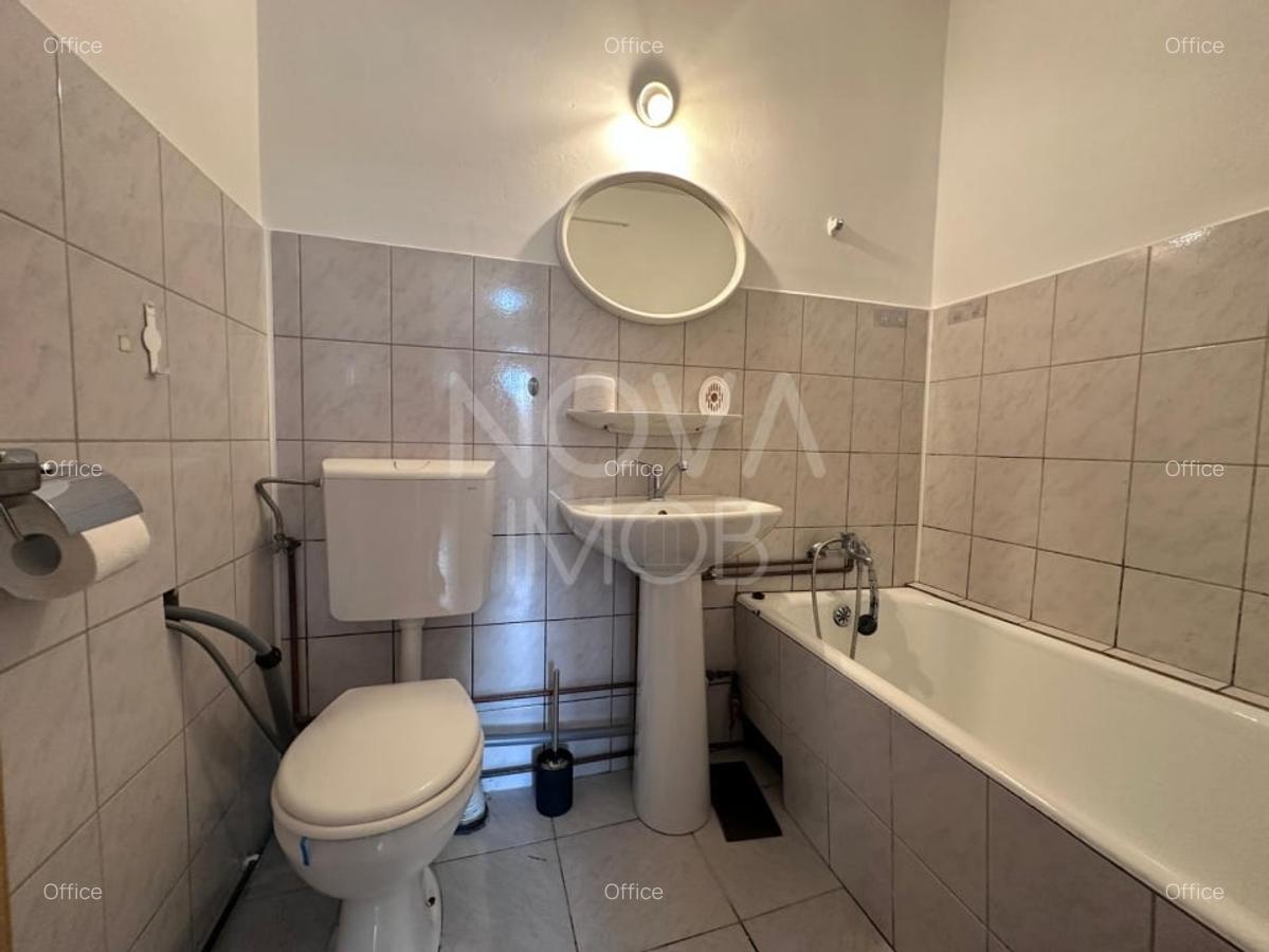 Garsoniera 28mp, parter, Strada Siretului - 7