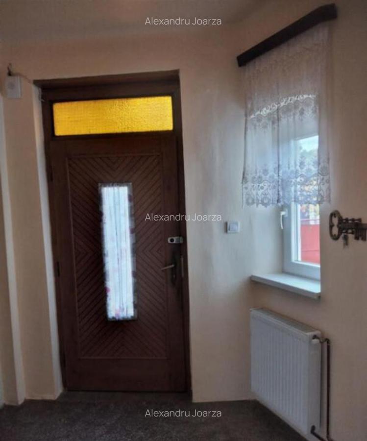 Casa 3 camere singur in curte zona Stefan cel mare (Pet Fri - 8