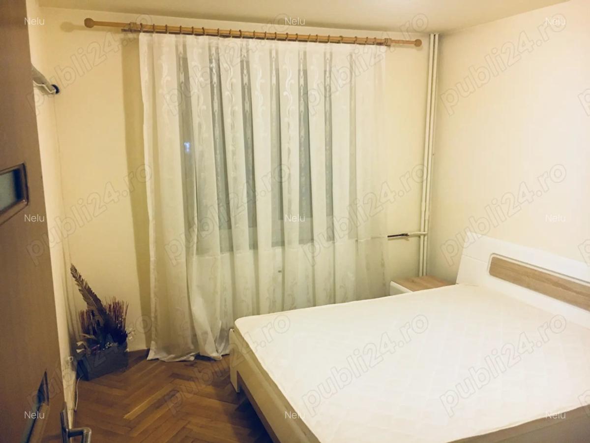Vand apartament 3 cam etaj 1 pe BLD DECEBAL - 3
