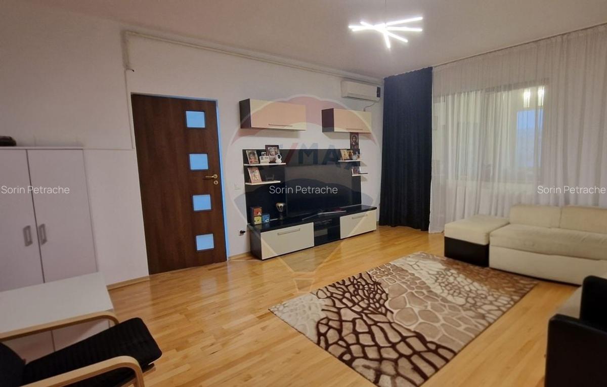 Apartament mobilat, utilat cu 2 camere de vanzare in Cartierul Latin - 1