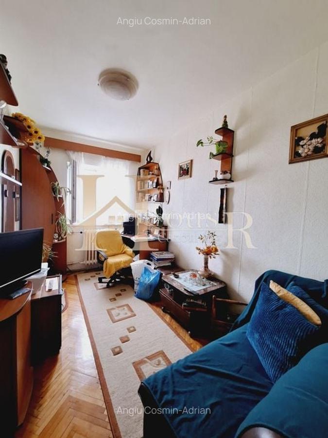 Apartament cu 3 camere semidecomandat în Circumvalațiunii - 8