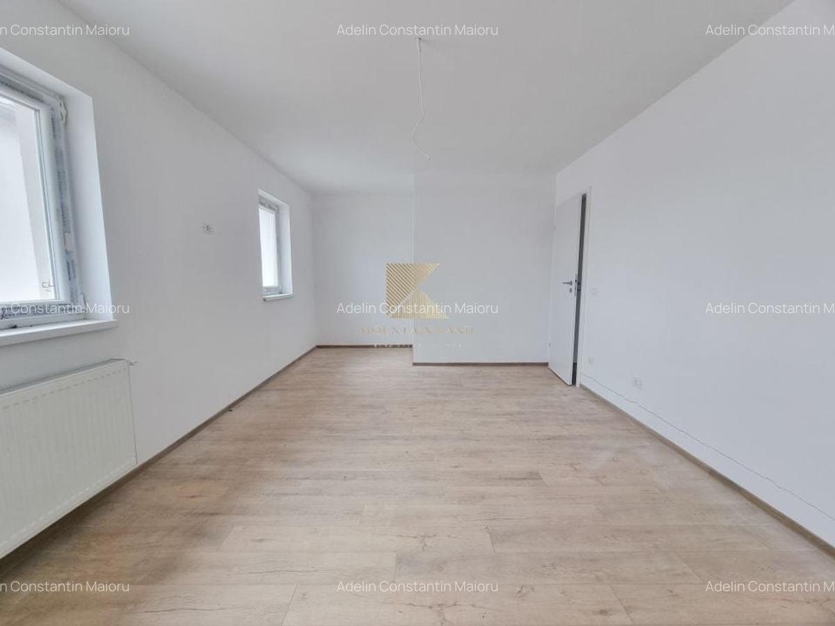 Casă însiruită cu 4 camere și curte proprie - Cartier Izvor, Str. Salc - 15