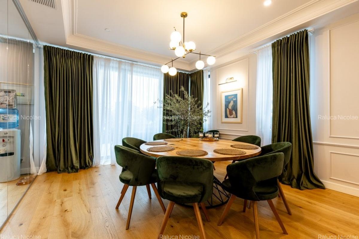Penthouse Mobilat si Utilat cu Priveliste Panoramica spre oras - 4