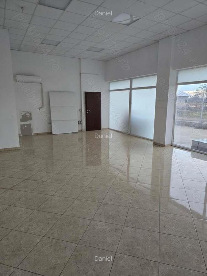 Inchiriez spatiu comercial - 2