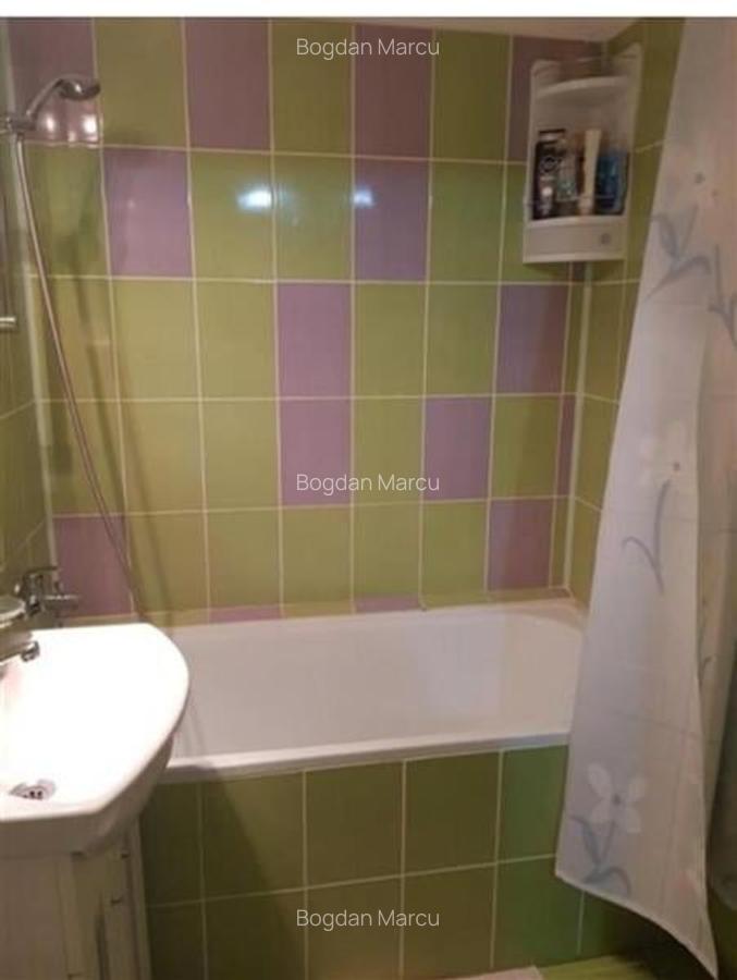 Decomandat, mobilat si utilat, linga Politehnica - 6