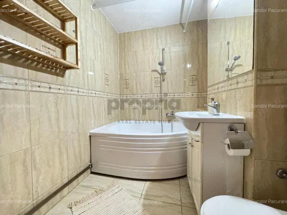 De inchiriat: 3 Camere Decomandat | 70 m2 | Zona Grivi?ei - 14