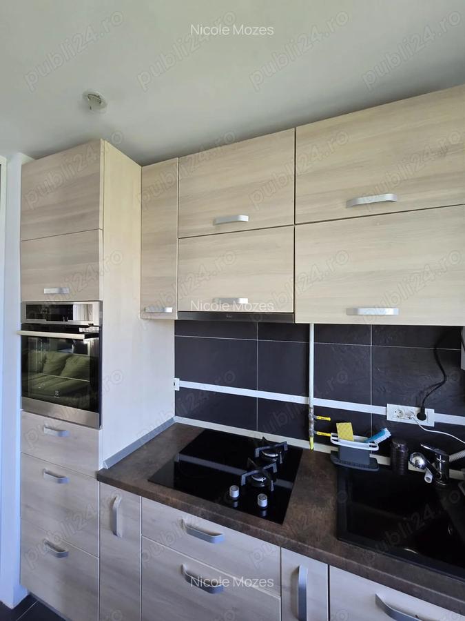 De vanzare! Apartament in vila P+2 - 8