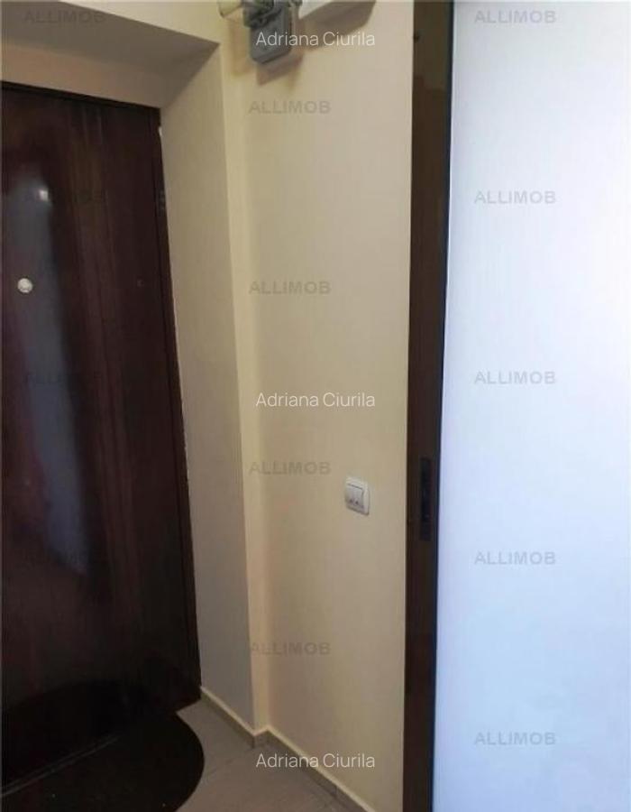 Garsoniera in Ploiesti, zona ultracentrala - 12