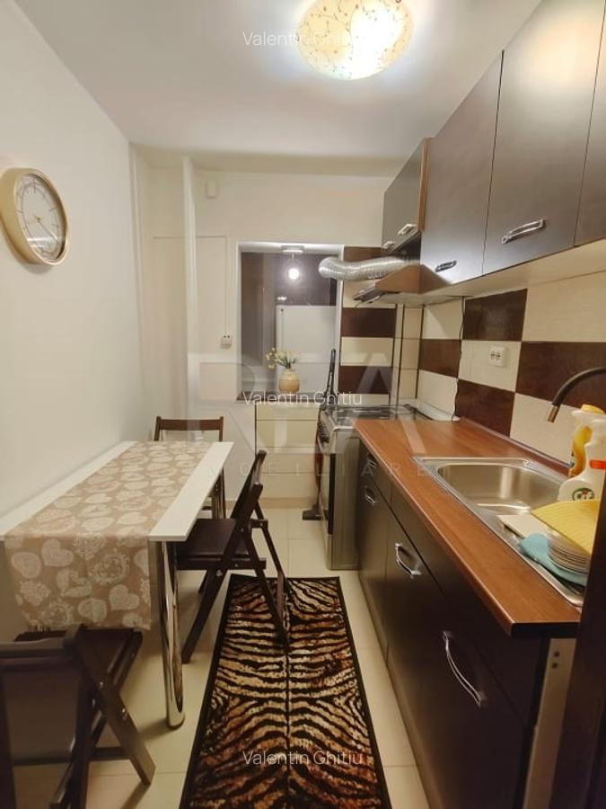 Garsoniera - Basarabia/Muncii - decomandat - 1980 - metrou - renovat - 3