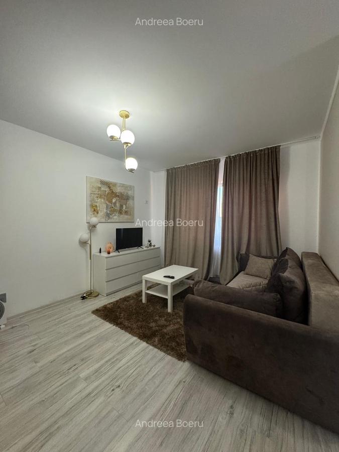 VANZARE GARSONIERA 35 MP STR. REZERVELOR MILITARI-PERSOANA FIZICA-COMISION 0% - 9