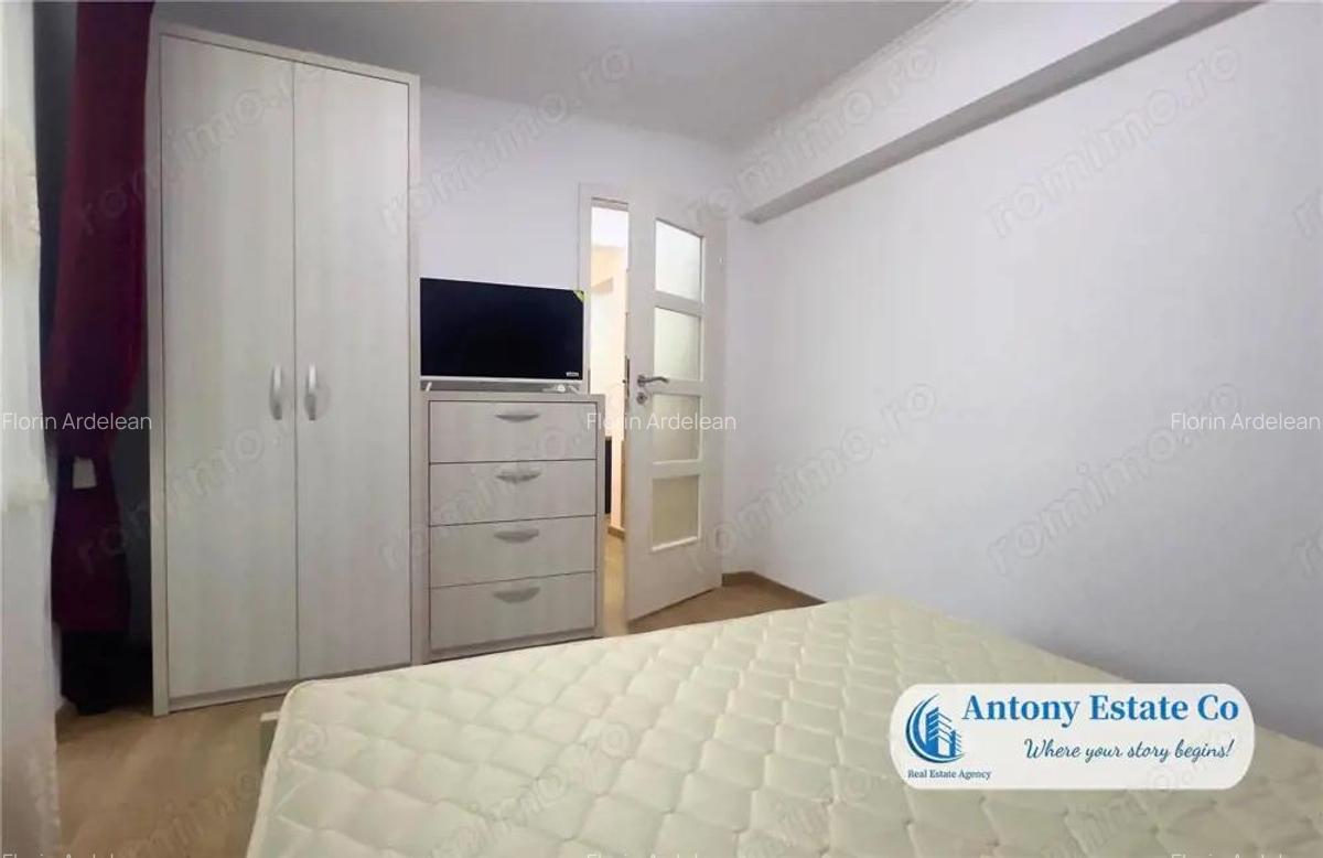 Apartament de inchiriat, 2 Camere, Decomandat, Ultracentral, Oradea - 4