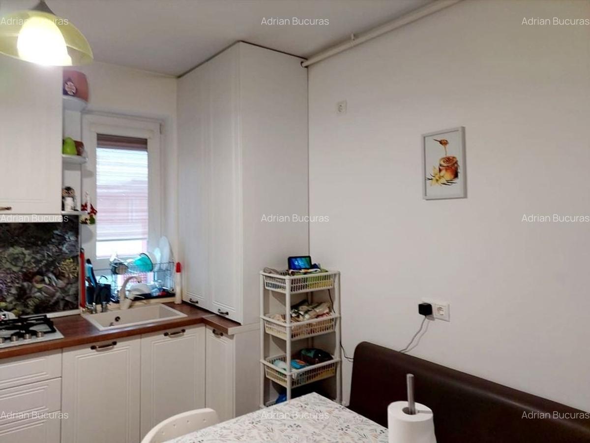 Apartament cu 3 camere decomandat în Bartolomeu - 10