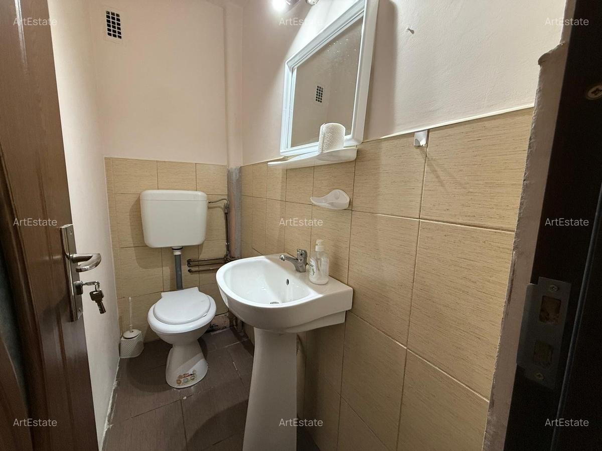 Apartament 3 camere, cu centrală termică- Str. 6 Vânători lângă AFI 370 € - 8